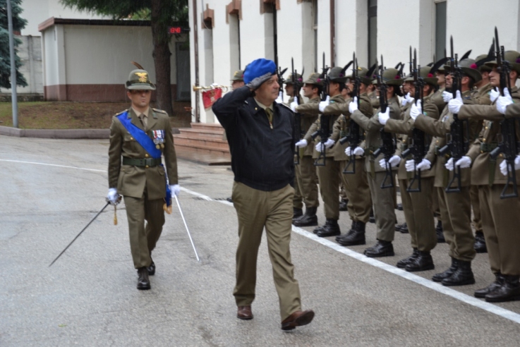  - Il-Generale-Bernardini-visita-i-Reparti-di-Supporto-al-Combattimento-del-Trentino-Alto-Adige